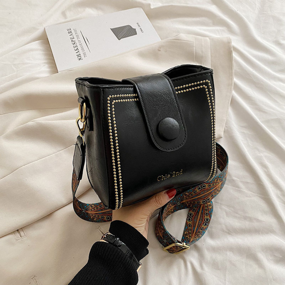Rustic Kelly Bag
