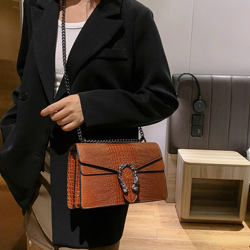 Amara Chain Bag