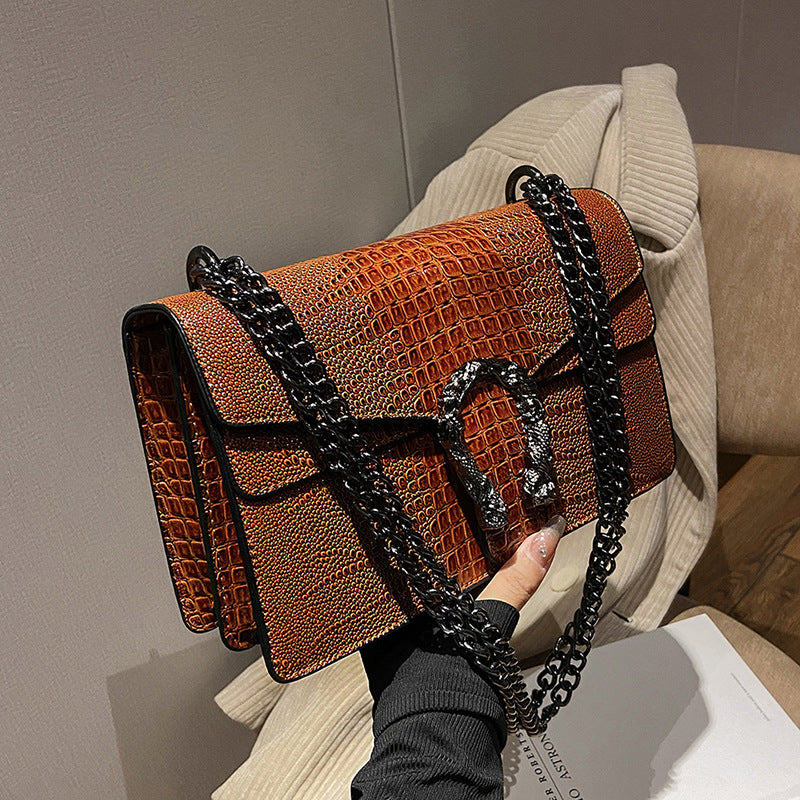 Amara Chain Bag