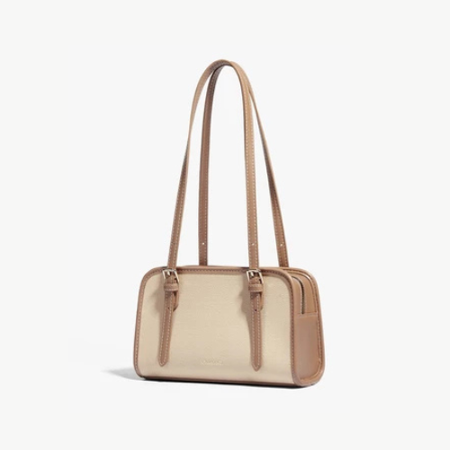 Elara Satchel