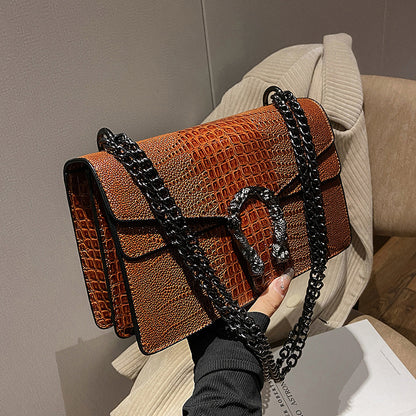 Amara Chain Bag