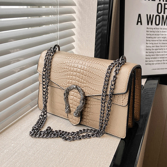 Amara Chain Bag