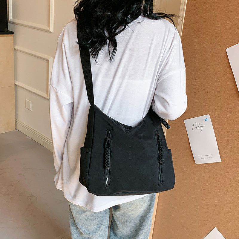 Modern Move Bag